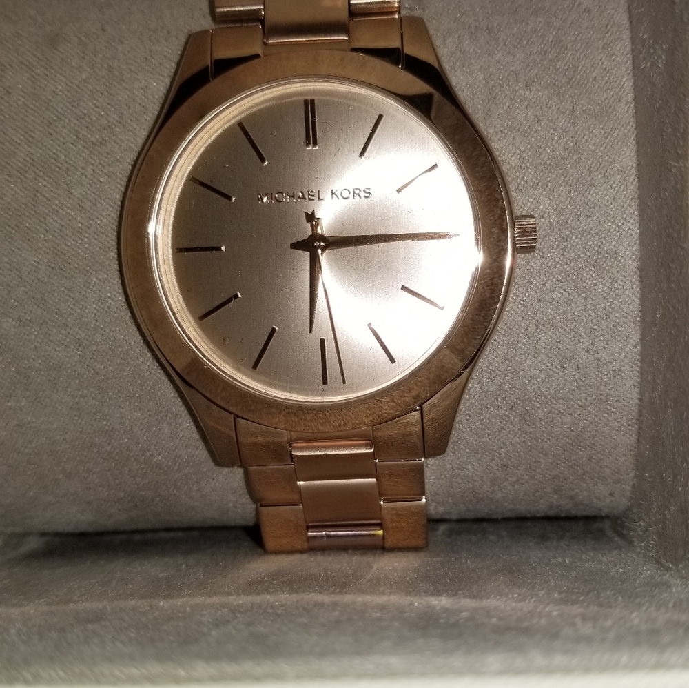 Micheal Kors wrist watch